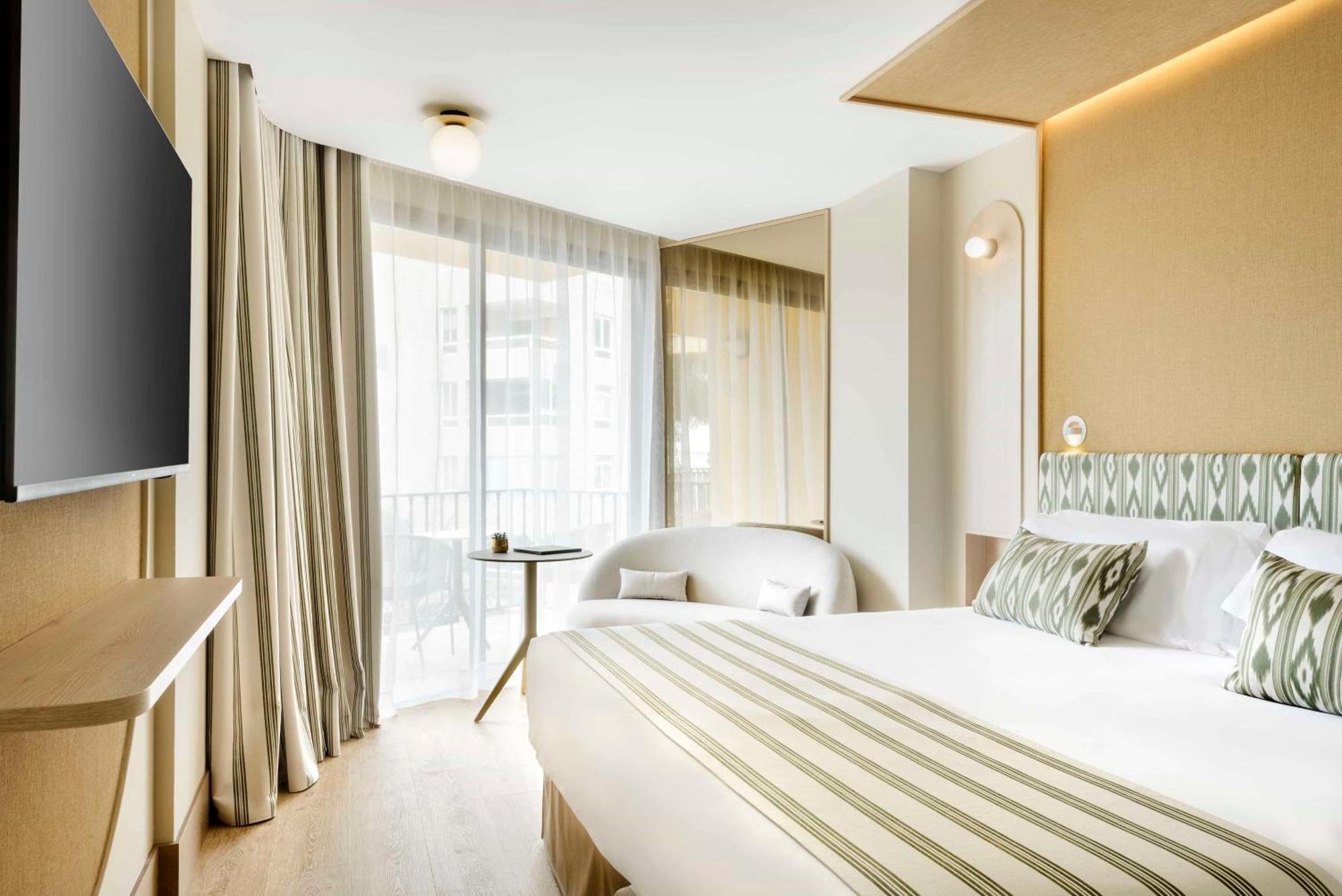Hotel Barcelo Albatros - Adults Only