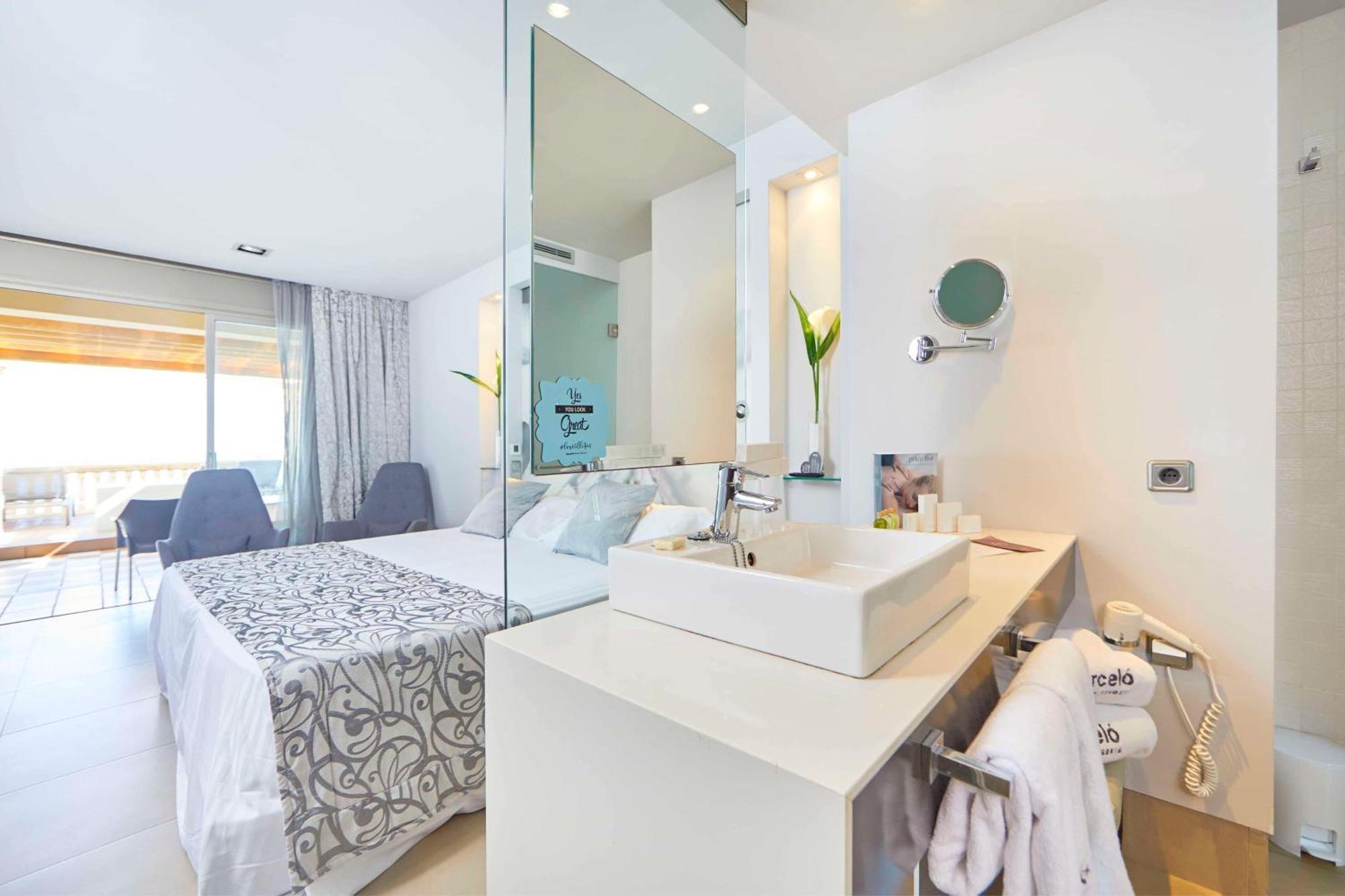 Hotel Barcelo Albatros - Adults Only