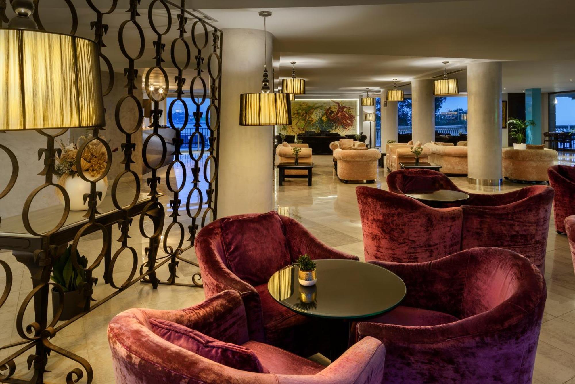 Hotel Barcelo Albatros - Adults Only